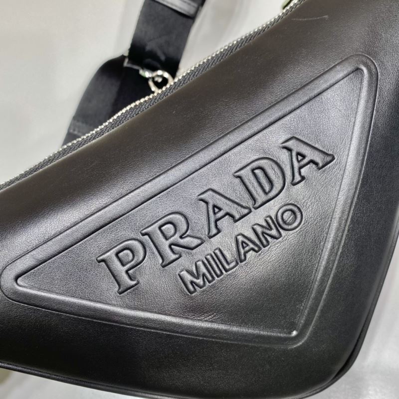 Pra*a triangle pouch